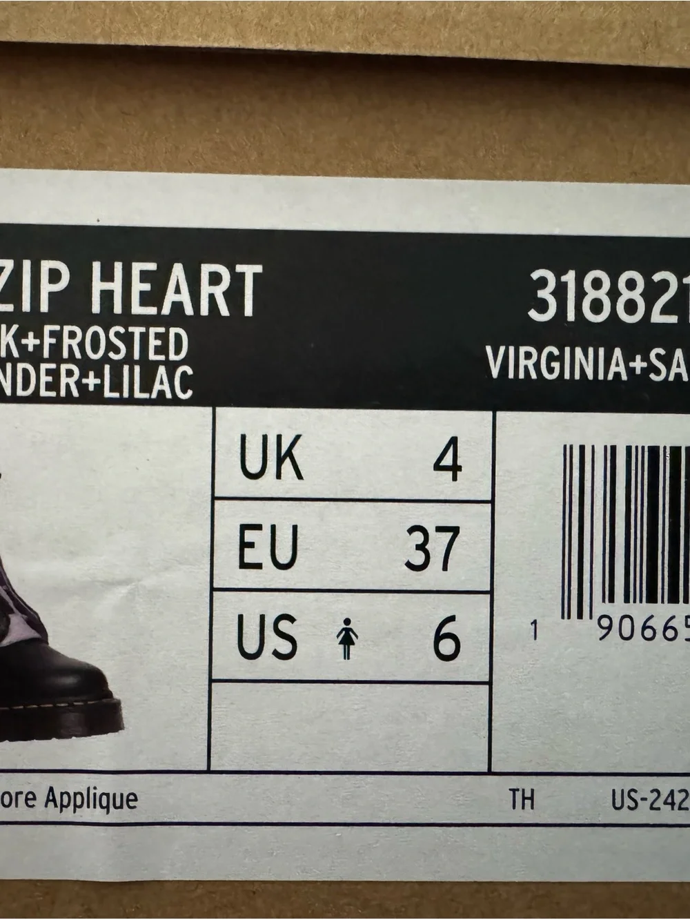 Dr. Martens limited edition, discontinued, lace, Up heart boots size 6